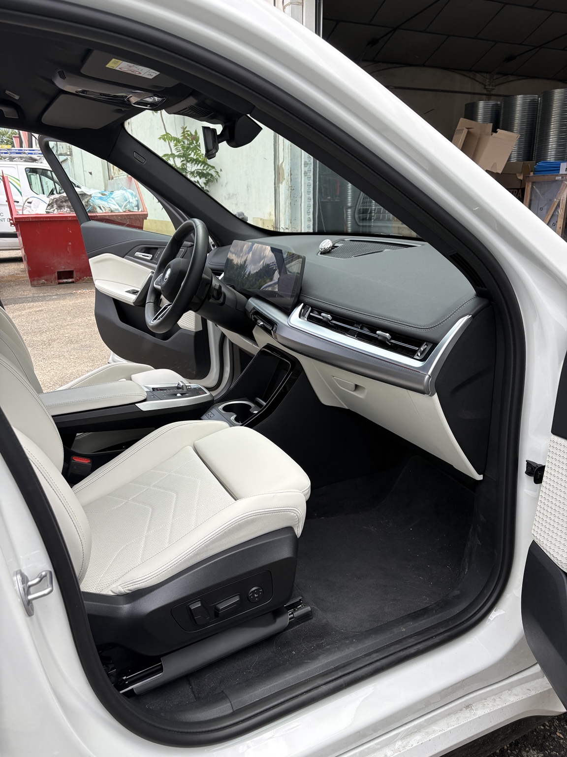 BMW · habitacle clair après nettoyage après nettoyage