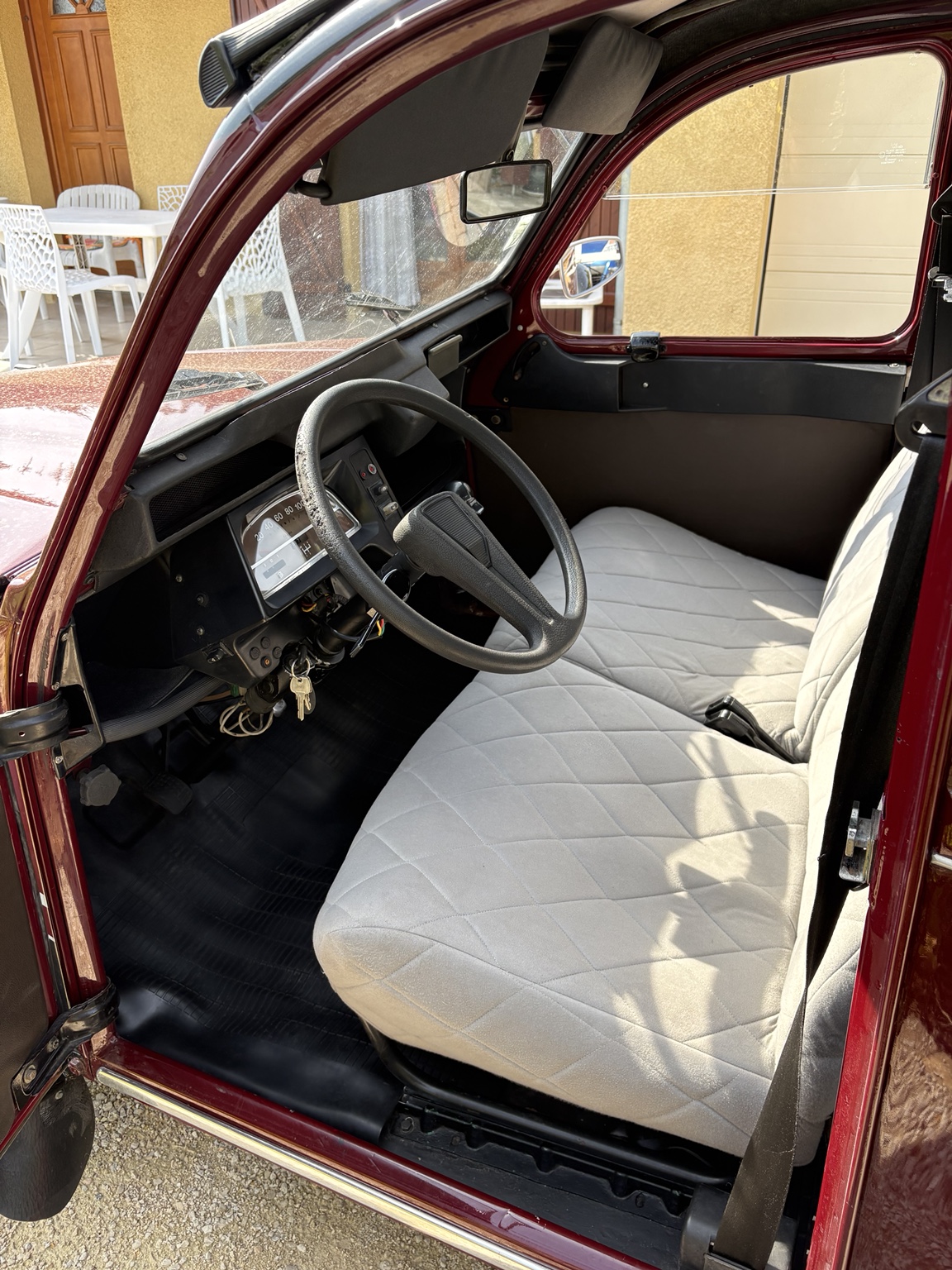 2CV · intérieur avant nettoyage avant nettoyage